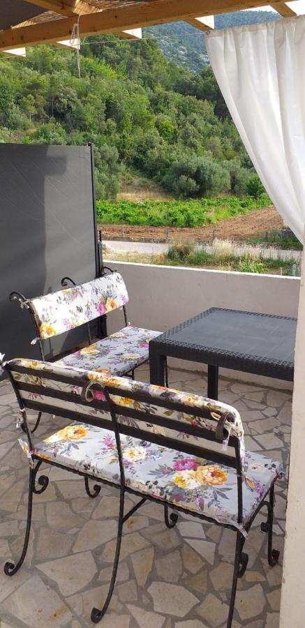Apartmani Maslina Žuljana Oda fotoğraf